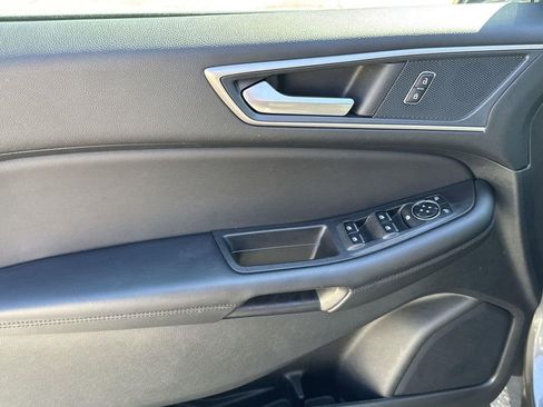 Used 2024 Ford Edge SEL w/ Convenience Package image 20