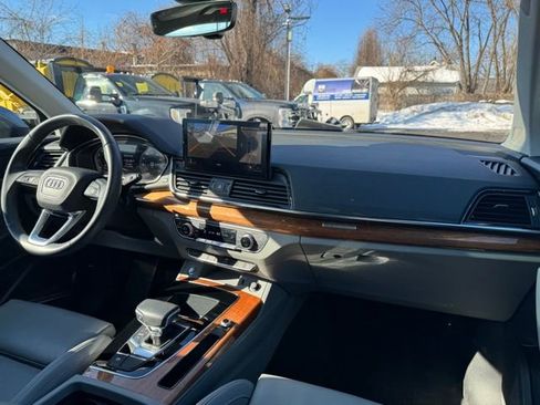 Used 2023 Audi Q5 2.0T Premium Plus w/ Premium Plus Package image 28