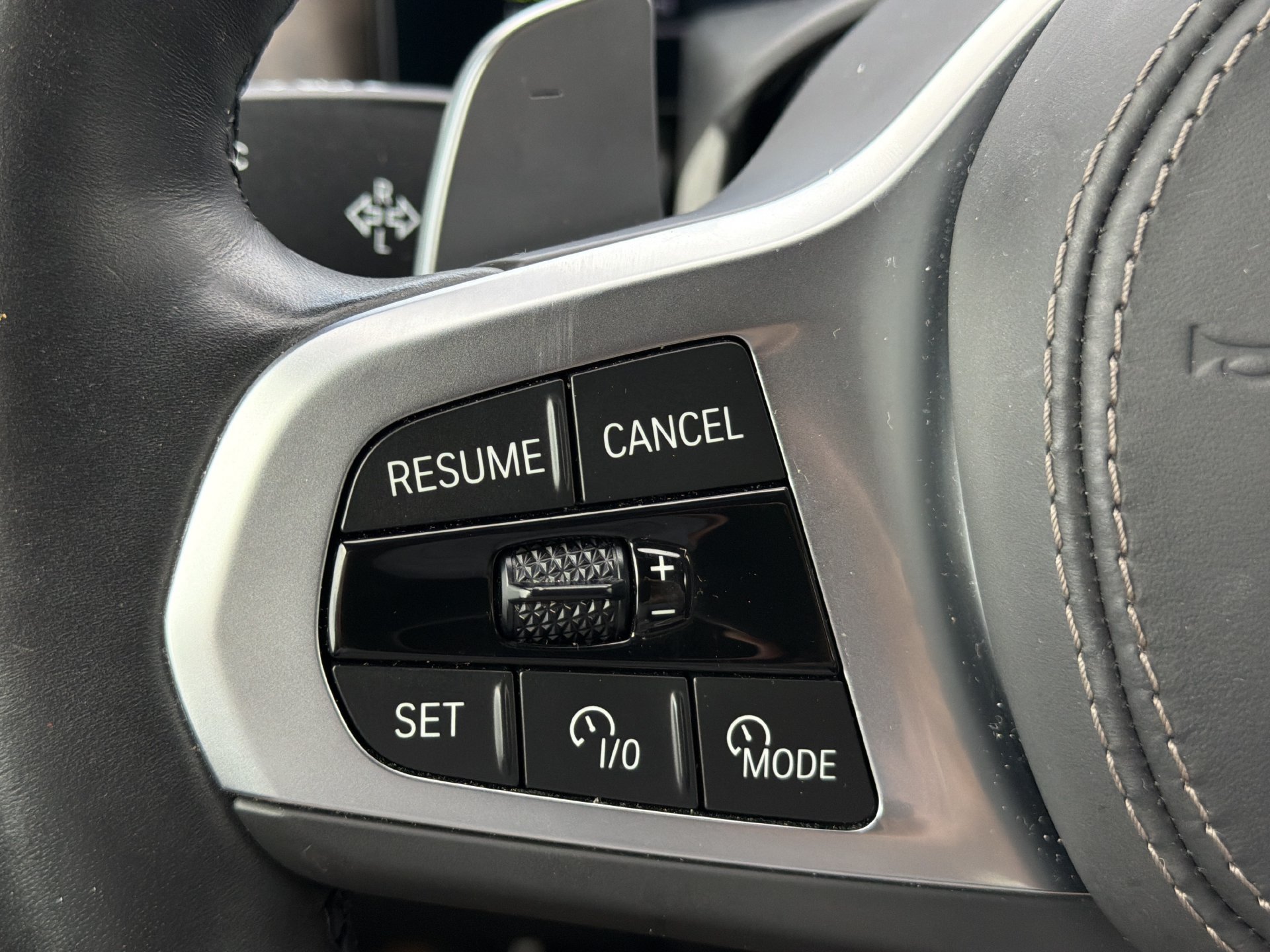 Used 2025 BMW X5 xDrive40i AWD/4WD image 33