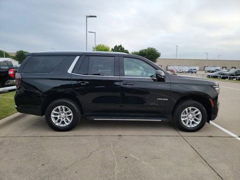 Used 2025 Chevrolet Tahoe LT AWD/4WD image 4