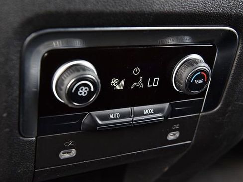 Used 2024 Chevrolet Tahoe LT image 23