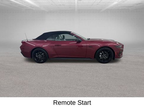 Used 2025 Ford Mustang GT Premium RWD image 15