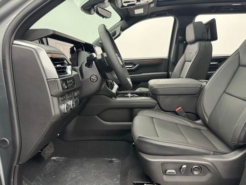 New 2026 GMC Yukon XL Denali w/ Denali Reserve Package AWD/4WD image 21
