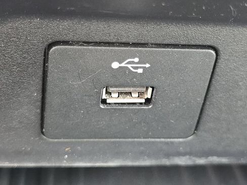Used 2019 Ford F250 XL w/ STX Appearance Package AWD/4WD image 4