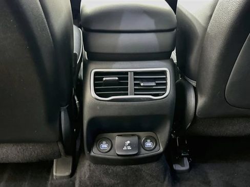 Used 2023 Hyundai Santa Fe Limited AWD/4WD image 26