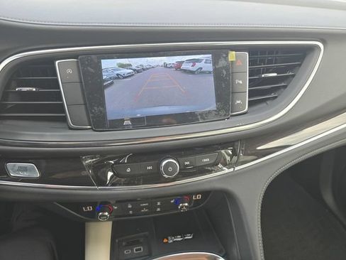 Used 2023 Buick Enclave Essence w/ Sport Touring Edition FWD image 22