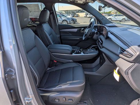 New 2026 Buick Enclave Sport Touring w/ Power Package AWD/4WD image 28