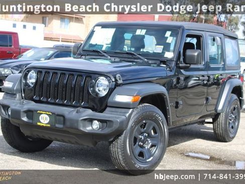 Used 2023 Jeep Wrangler Sport image 7