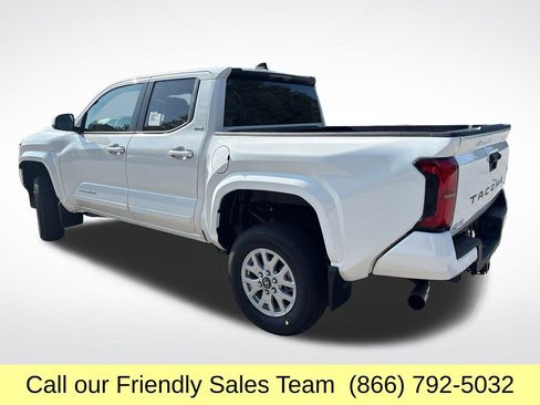 New 2025 Toyota Tacoma SR5 image 3