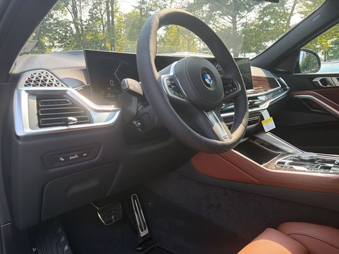 New 2027 BMW X6 xDrive40i w/ Climate Comfort Package AWD/4WD image 4