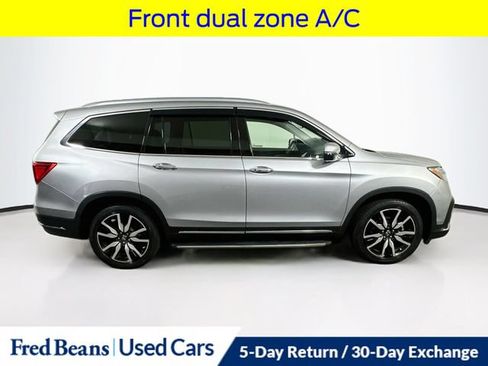 Used 2019 Honda Pilot Touring image 9