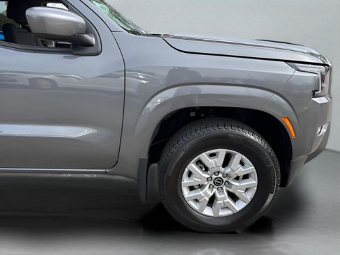 Used 2023 Nissan Frontier SV w/ SV Convenience Package image 19