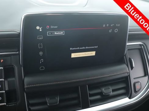 Used 2023 GMC Yukon AT4 w/ AT4 Premium Plus Package AWD/4WD image 5
