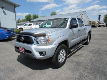 Used 2013 Toyota Tacoma 4x4 Double Cab w/ TRD Off-Road Pkg