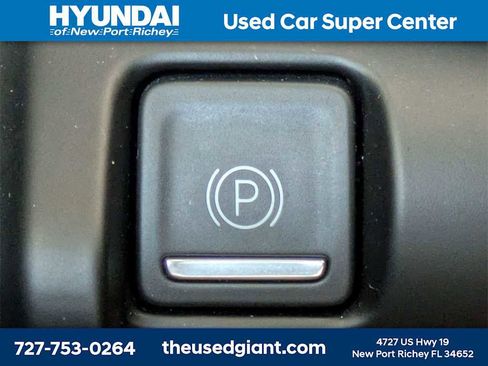 Used 2021 Cadillac CT4 Luxury image 26