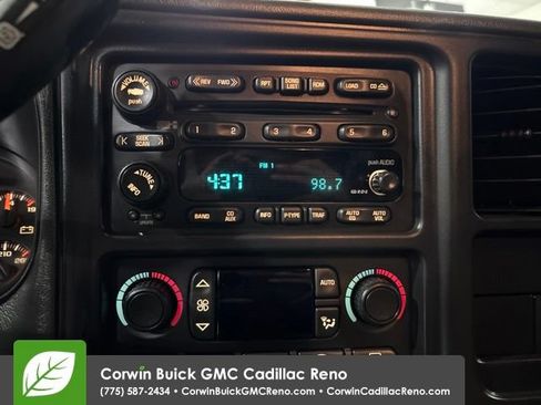 Used 2004 GMC Sierra 2500 SLT w/ Heavy-Duty Power Package AWD/4WD image 22