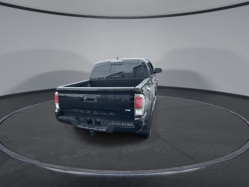 Used 2023 Toyota Tacoma TRD Sport w/ Technology Package image 14
