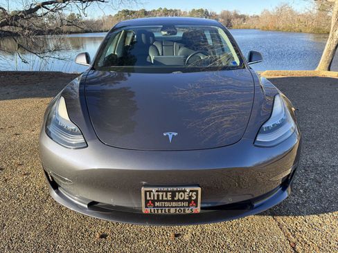 Used 2018 Tesla Model 3 Long Range image 14