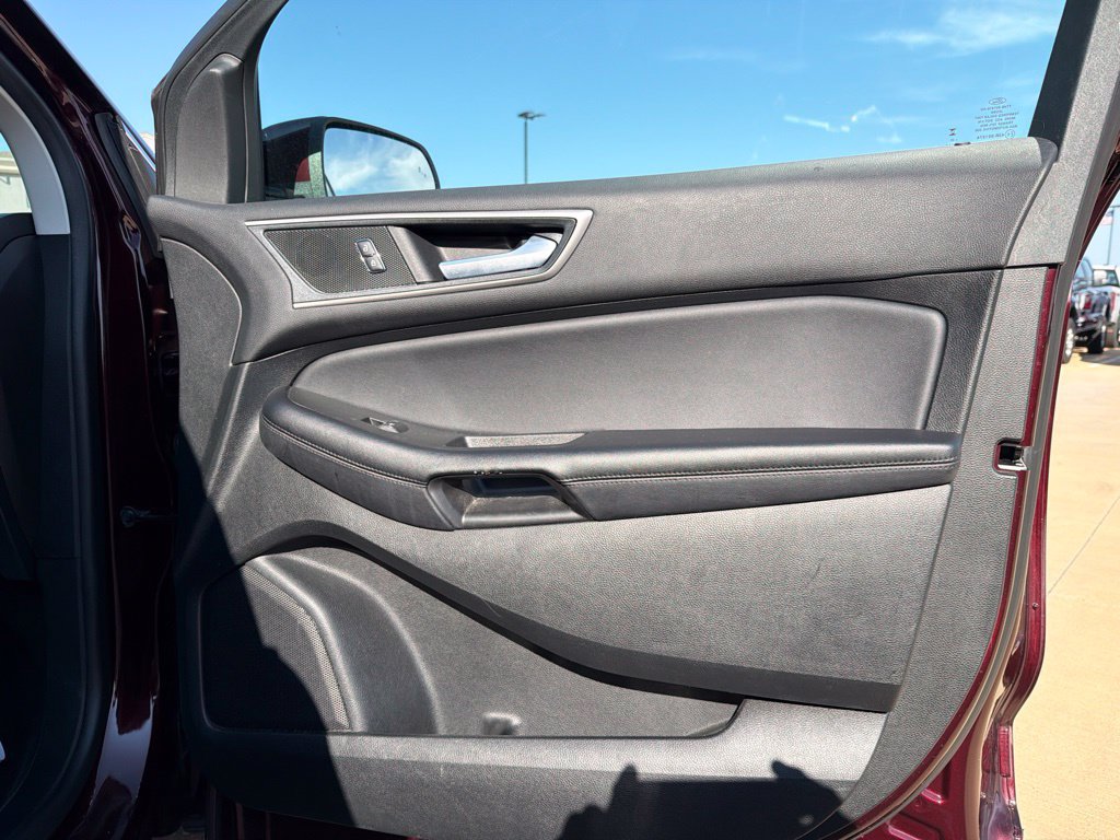 Used 2024 Ford Edge SEL w/ Convenience Package AWD/4WD image 13