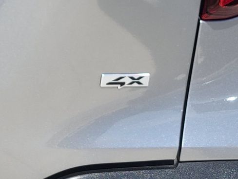 Used 2025 Kia Seltos EX AWD/4WD image 17