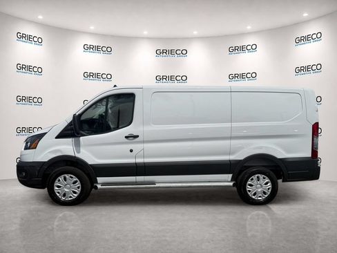 Used 2025 Ford Transit 250 Low Roof w/ Exterior Upgrade Package RWD image 4