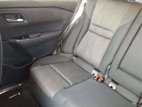 Certified 2026 Nissan Rogue SV FWD image 15