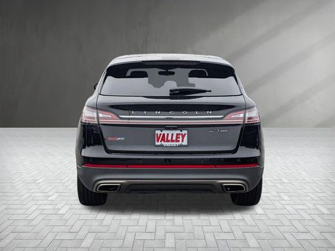 Used 2019 Lincoln Nautilus Reserve w/ Ultimate Package image 9