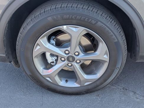 Used 2025 Ford Escape ST-Line image 12