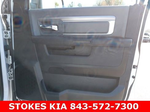 Used 2021 RAM 1500 Classic SLT image 27