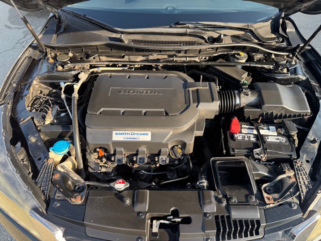 Used 2013 Honda Accord EX-L image 9