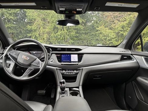 Used 2023 Cadillac XT5 Premium Luxury image 34
