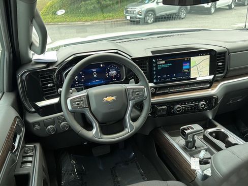 New 2026 Chevrolet Silverado 1500 LT w/ Convenience Package II RWD image 18