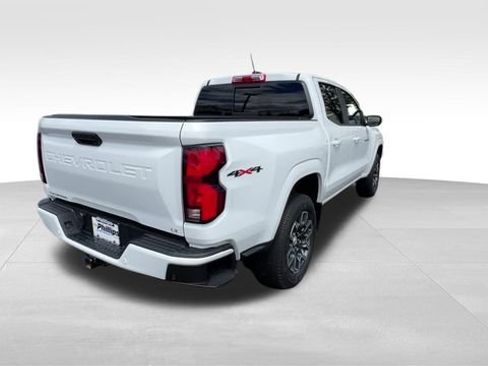 Certified 2024 Chevrolet Colorado LT w/ LT Convenience Package III AWD/4WD image 7