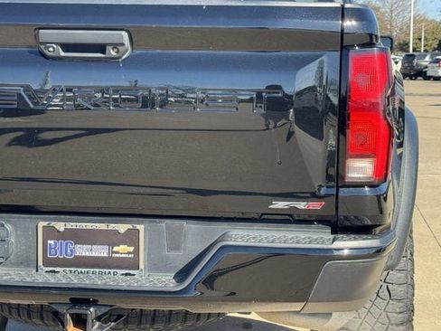 Used 2024 Chevrolet Colorado ZR2 image 7