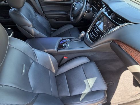 Used 2018 Cadillac CTS Luxury RWD image 12