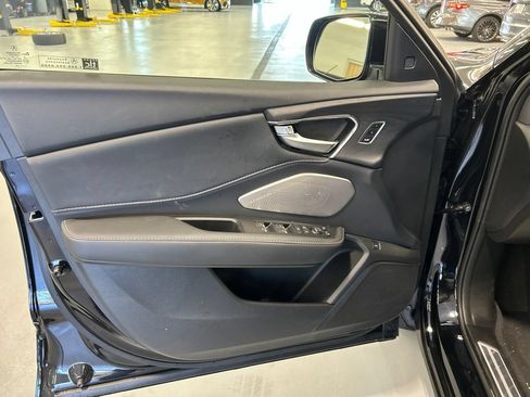 Certified 2026 Acura RDX w/ Advance Package AWD/4WD image 9
