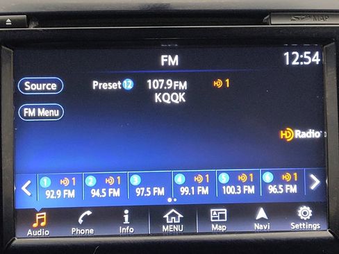 Used 2018 Nissan Murano Platinum image 25