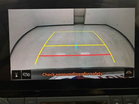 Used 2024 Toyota Grand Highlander XLE image 21