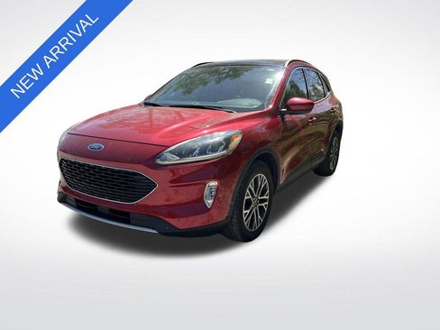Used 2020 Ford Escape SEL image 8
