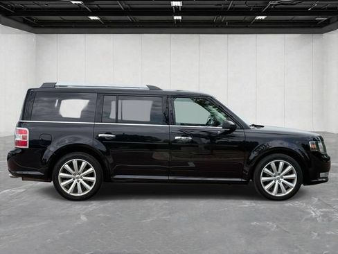 Used 2019 Ford Flex SEL w/ Equipment Group 202A AWD/4WD image 4