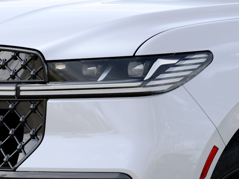 New 2027 Lincoln Navigator Reserve AWD/4WD image 18