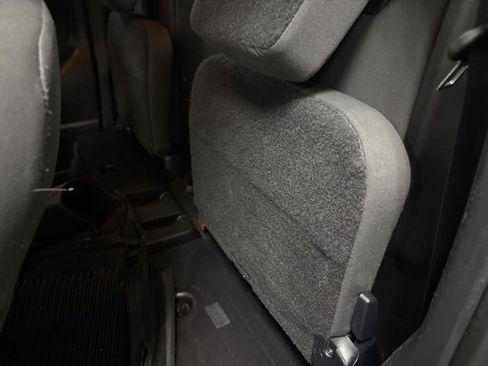 Certified 2017 Toyota Tacoma TRD Off-Road w/ Tow Package image 11