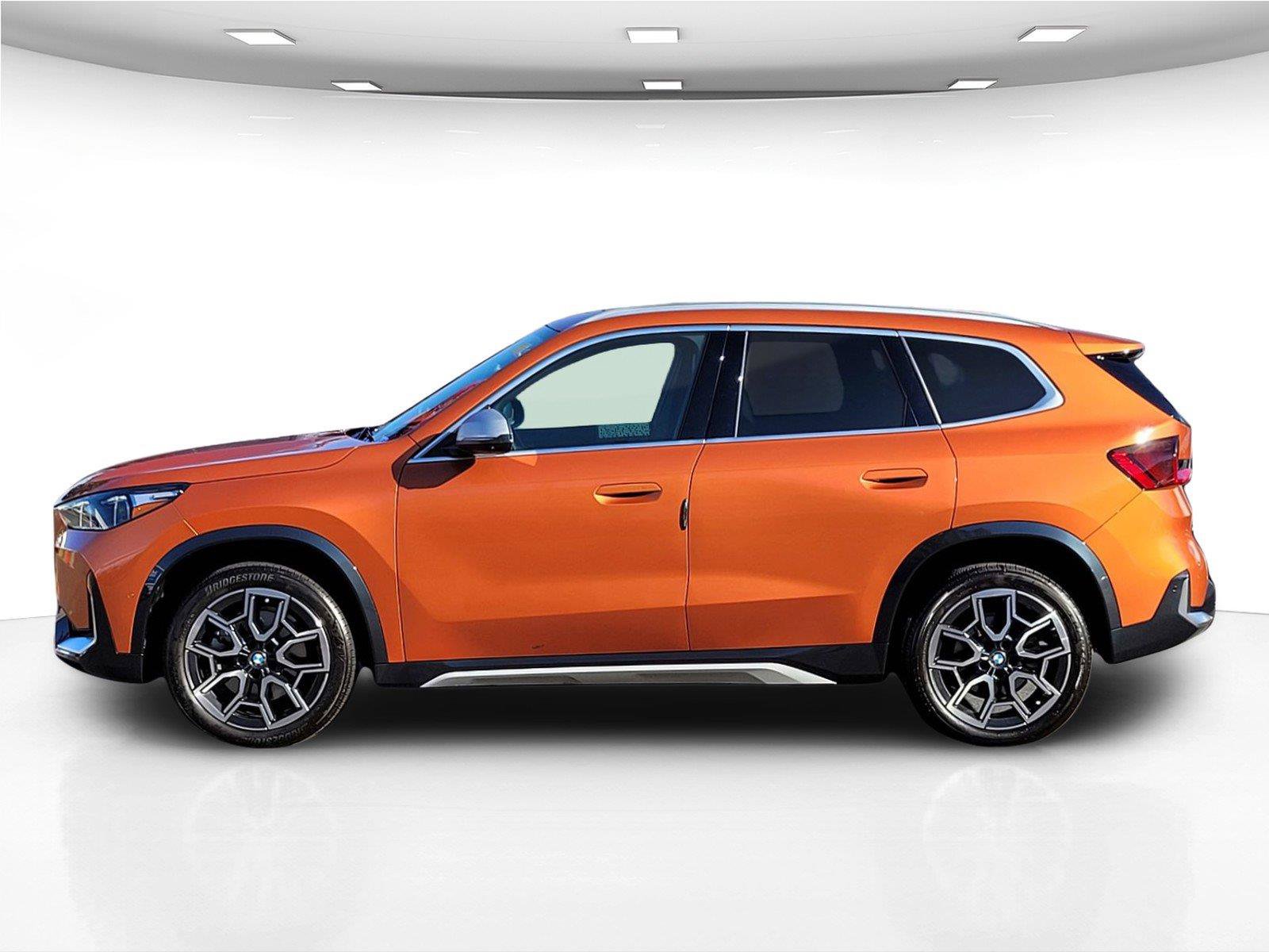 Used 2023 BMW X1 xDrive28i w/ Premium Package AWD/4WD image 9