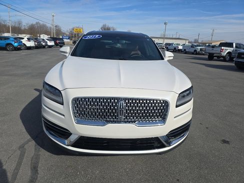 Used 2019 Lincoln Nautilus Reserve image 3
