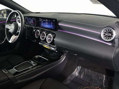 Certified 2025 Mercedes-Benz CLA 250 CLA 250 image 9