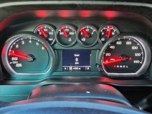 Certified 2024 Chevrolet Silverado 1500 Custom image 10