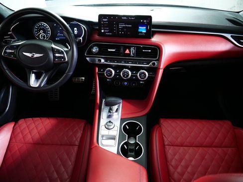 Used 2023 Genesis G70 2.0T w/ Sport Prestige Package AWD/4WD image 10