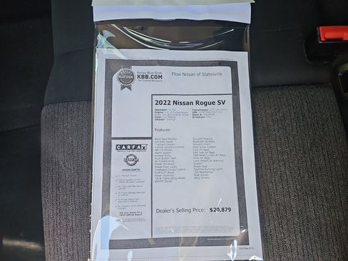 Certified 2022 Nissan Rogue SV FWD image 37