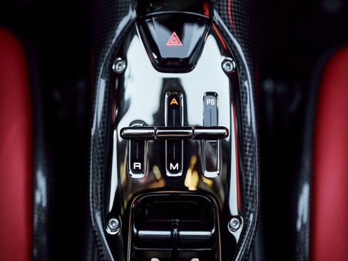 Used 2022 Ferrari SF90 Stradale image 68