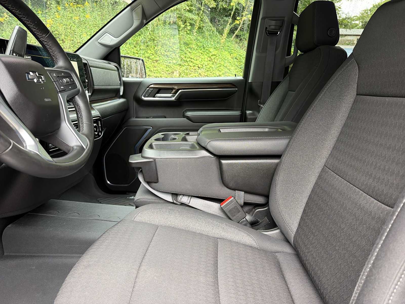 Certified 2023 Chevrolet Silverado 1500 RST AWD/4WD image 21